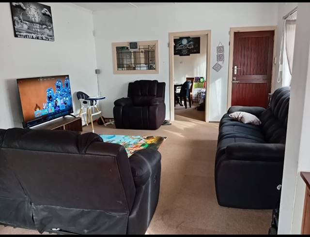 3 bed property to rent in FYNNLANDS
